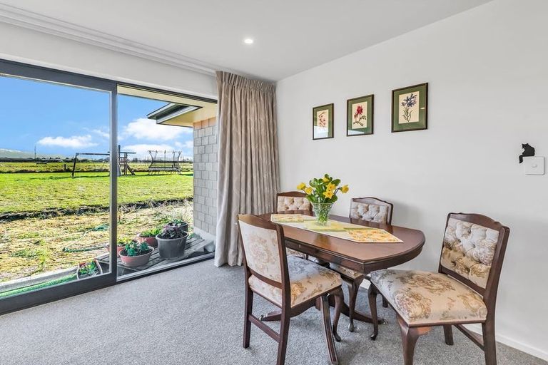 Photo of property in 56 Summers Road, Darfield, 7571