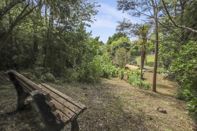 Photo of property in 7 Kamara Road, Glen Eden, Auckland, 0602