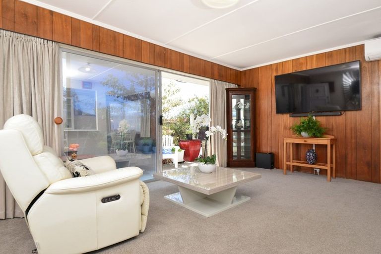 Photo of property in 27 Yvonne Street, Melville, Hamilton, 3206