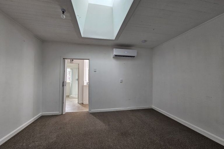 Photo of property in 60 Seafront Road, Castlecliff, Whanganui, 4501