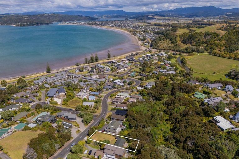 Photo of property in 44 Centennial Drive, Whitianga, 3510