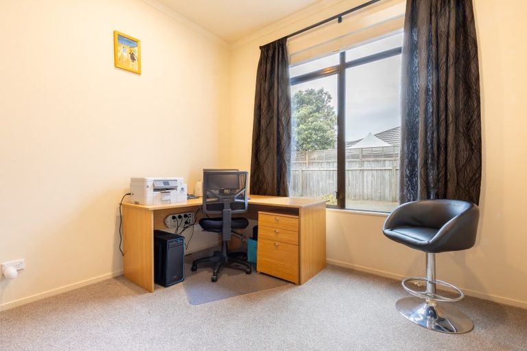 Photo of property in 94 Weggery Drive, Waikanae Beach, Waikanae, 5036