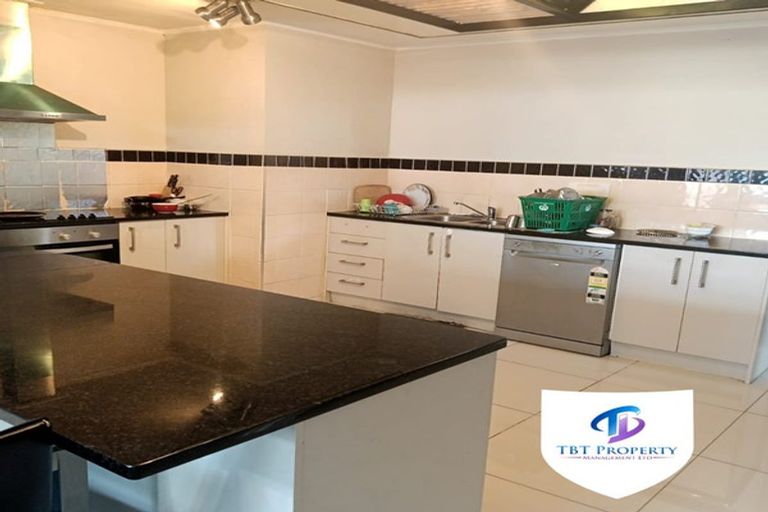 Photo of property in 140 Tui Road, Papatoetoe, Auckland, 2025