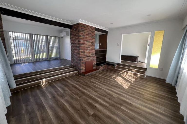 Photo of property in 11 Holden Place, Manukau, Auckland, 2025