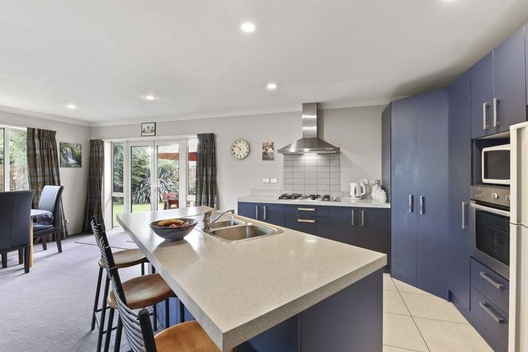 Photo of property in 98 Charles Street, Rangiora, 7400