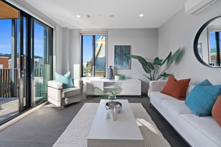 Photo of property in 202/2 Launch Road, Hobsonville, Auckland, 0616