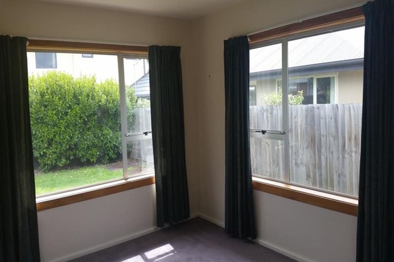 Photo of property in 32 Bentley Street, Russley, Christchurch, 8042