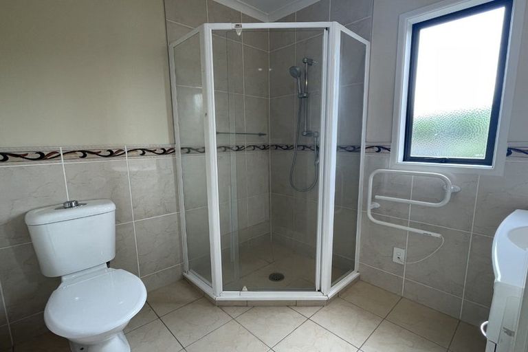 Photo of property in 28 Skip Lane, East Tamaki, Auckland, 2013