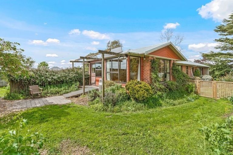 Photo of property in 714 Harewood Road, Harewood, Christchurch, 8051