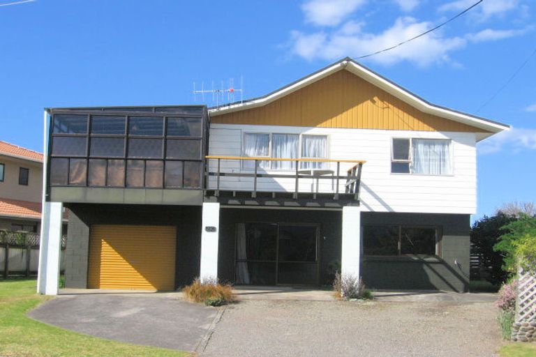 Photo of property in 210 Hauturu Street, Whangamata, 3620