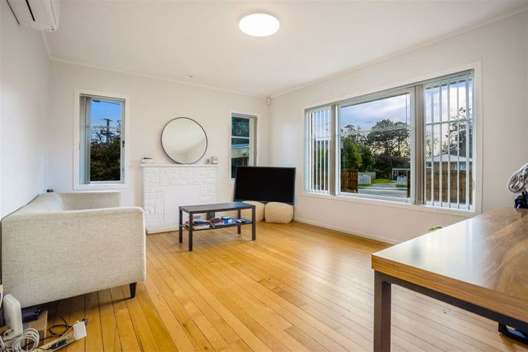 Photo of property in 20 Wilsher Crescent, Henderson, Auckland, 0612