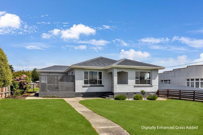 Photo of property in 52 Kitchener Street, Gore, 9710