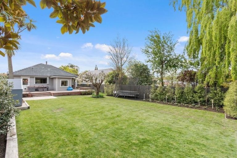 Photo of property in 268 Ilam Road, Burnside, Christchurch, 8053