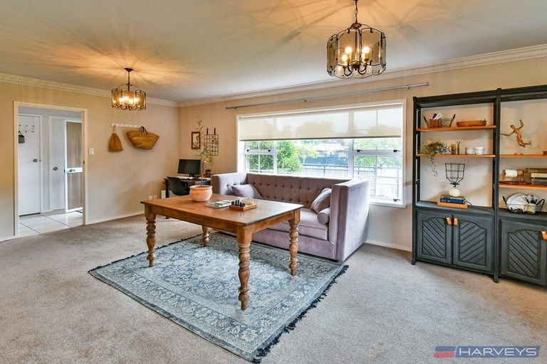 Photo of property in 43 Charles Prevost Drive, The Gardens, Auckland, 2105