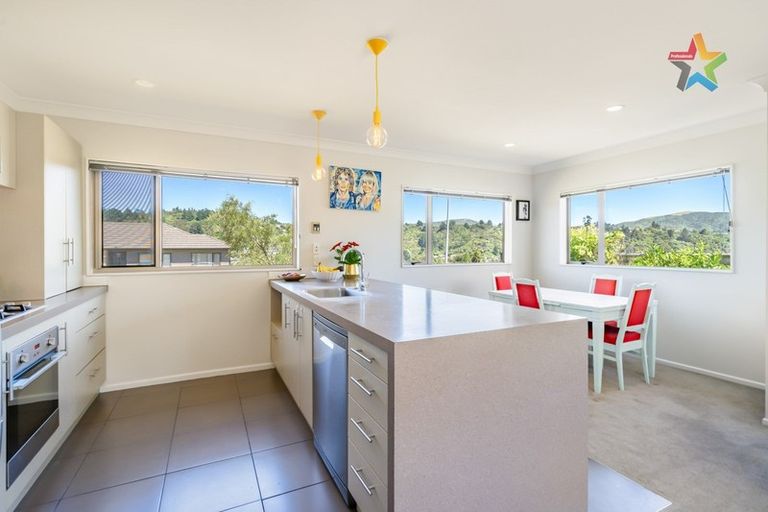 Photo of property in 45 Speldhurst Grove, Stokes Valley, Lower Hutt, 5019