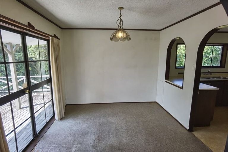 Photo of property in 21 Squirrel Lane, Browns Bay, Auckland, 0630