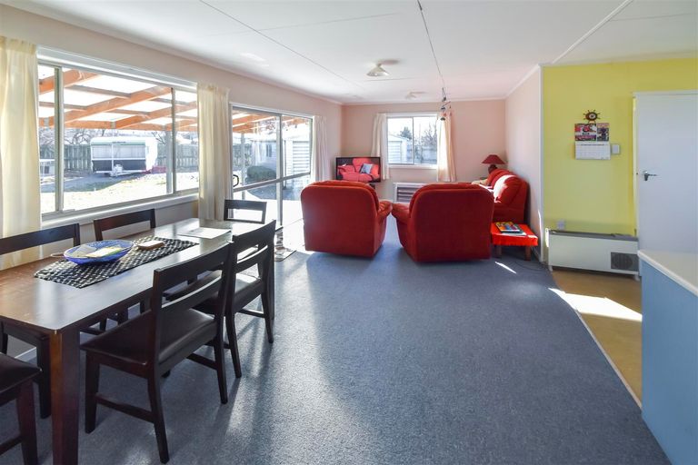 Photo of property in 14 Mackenzie Drive, Twizel, 7901