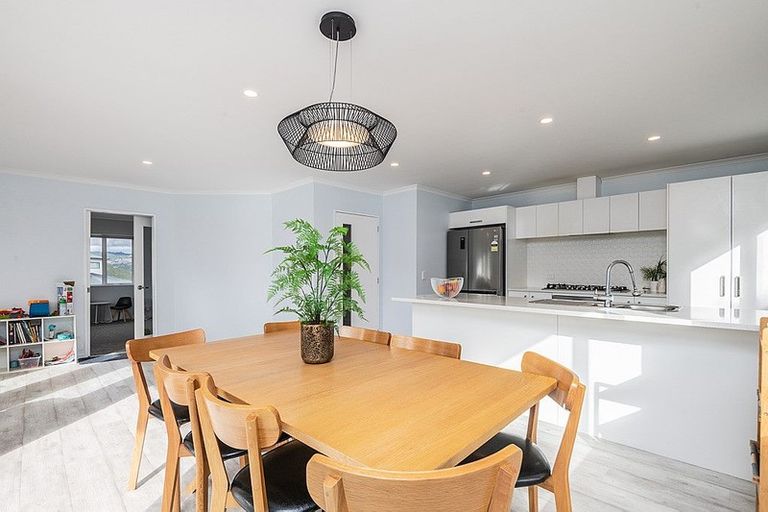 Photo of property in 61b Mauldeth Terrace, Churton Park, Wellington, 6037