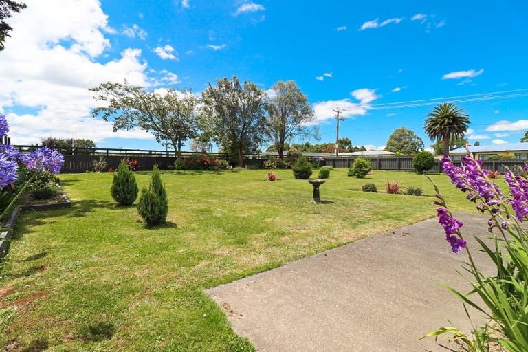 Photo of property in 69 Guy Street, Dannevirke, 4930