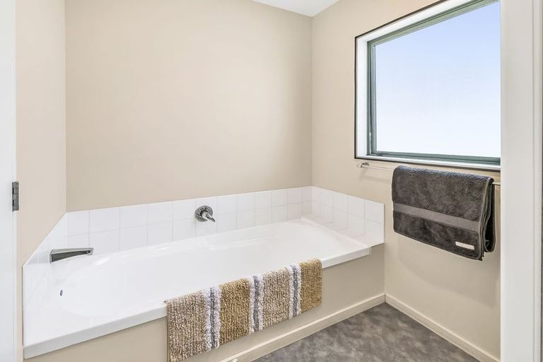 Photo of property in 15 Forest View Road, Little River, 7591