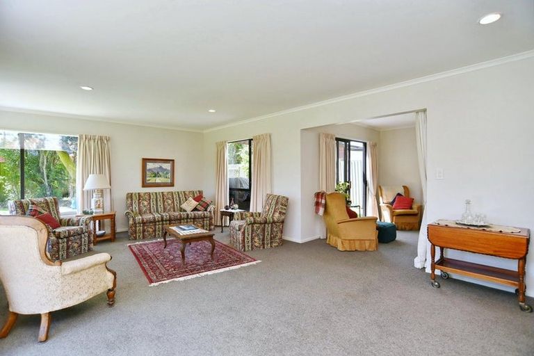 Photo of property in 43 West Belt, Rangiora, 7400