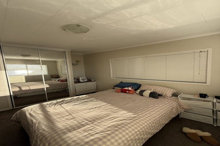 Photo of property in 2 The Promenade, Takapuna, Auckland, 0622