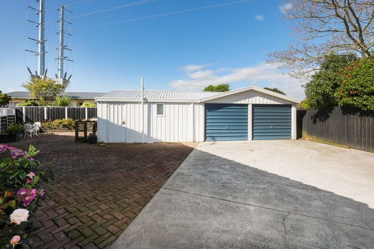 Photo of property in 24 Rutland Street, Fairview Downs, Hamilton, 3214