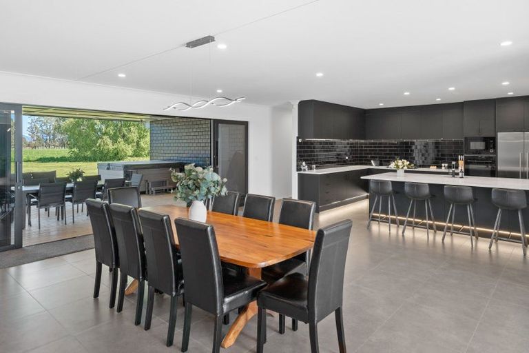 Photo of property in 438 Park Road, Parkvale, Carterton, 5792