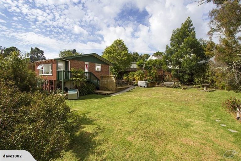 Photo of property in 2/8a Manuka Road, Glenfield, Auckland, 0629