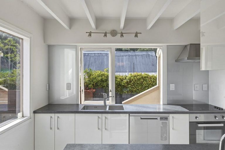 Photo of property in 6 Aiken Road, Saint Johns Hill, Whanganui, 4501