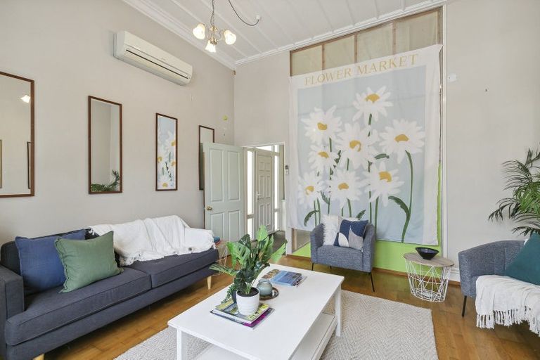 Photo of property in 104 Webb Street, Te Aro, Wellington, 6011