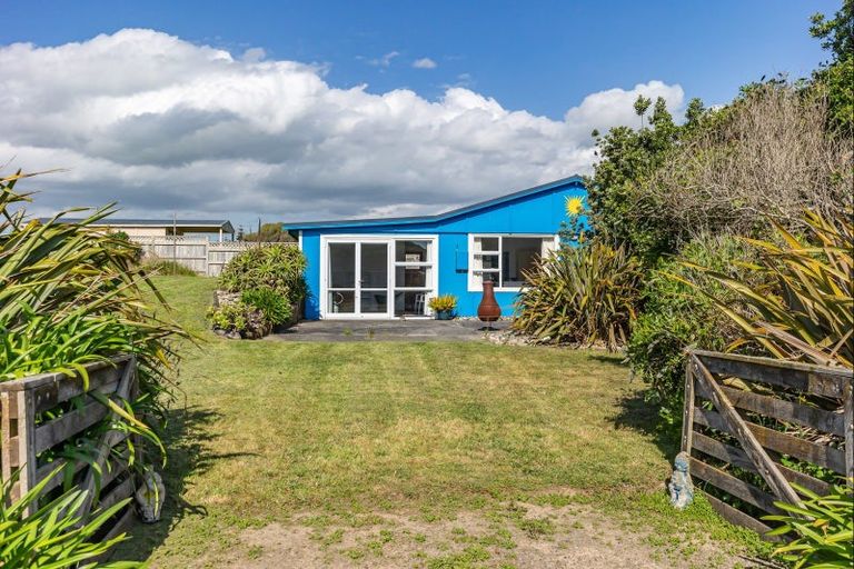 Photo of property in 5 Mahuri Street, Himatangi Beach, Foxton, 4891