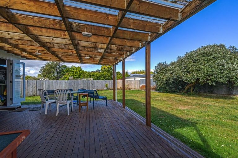 Photo of property in 8 Bradford Place, Awapuni, Palmerston North, 4412