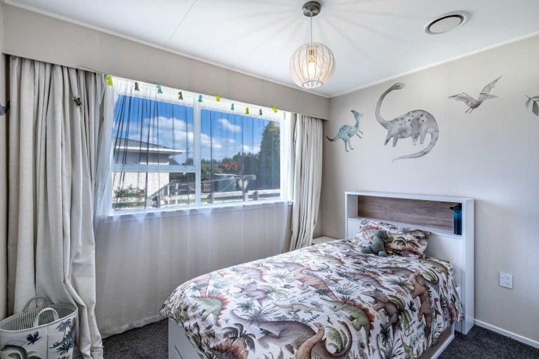 Photo of property in 10 Great North Road, Winton, 9720