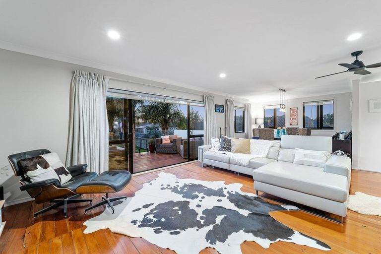 Photo of property in 5 Kowhai Road, Whenuapai, Auckland, 0618