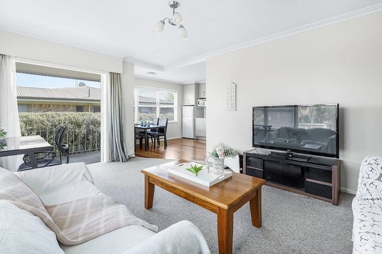 Photo of property in 53 Flynn Road, Hillcrest, Hamilton, 3216