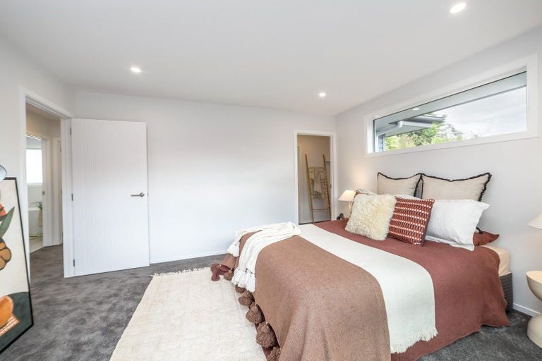 Photo of property in 9 Macrocarpa Lane, Carterton, 5713