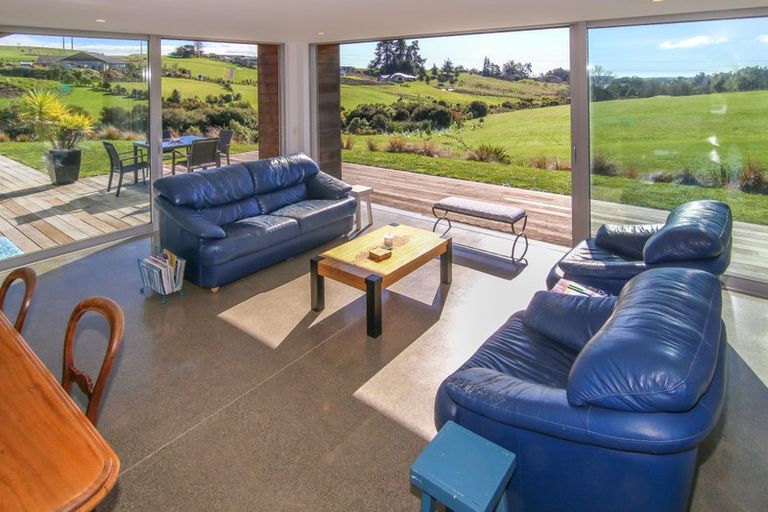 Photo of property in 120 Ridgeview Road, Redwood Valley, Richmond, 7081