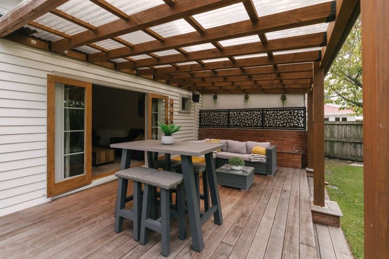 Photo of property in 168 College Street, Awapuni, Palmerston North, 4412