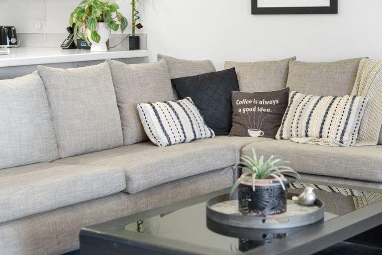 Photo of property in 4 Ruske Place, Grandview Heights, Hamilton, 3200