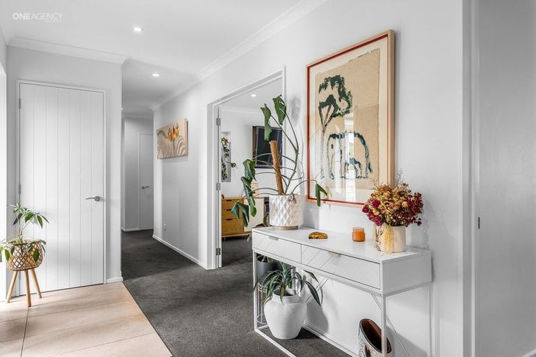 Photo of property in 19 Franklin Drive, Rangiora, 7400