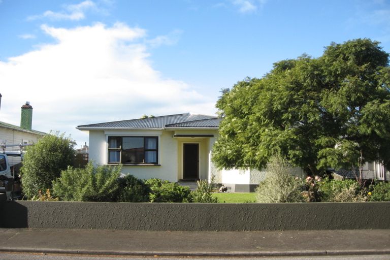 Photo of property in 3 Roach Street, Marewa, Napier, 4110