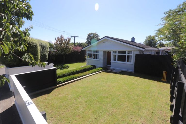 Photo of property in 9 Eltham Road, Blenheim, 7201