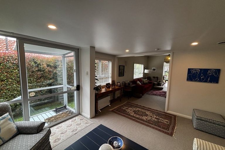 Photo of property in 115 Brooklands Road, Brooklands, New Plymouth, 4310