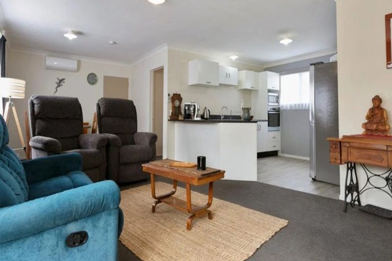 Photo of property in 102 Burns Street, Leamington, Cambridge, 3432