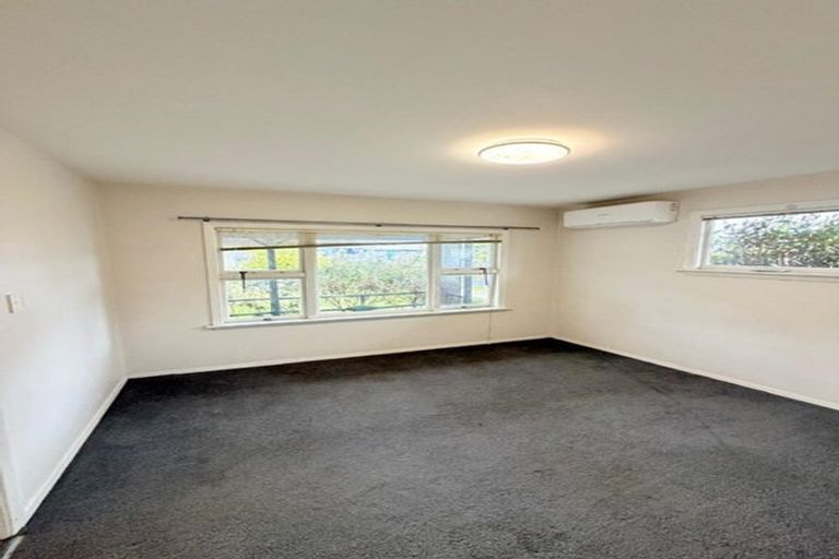 Photo of property in 10a Epsom Road, Sockburn, Christchurch, 8042