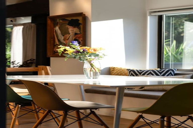 Photo of property in 9 Shalamar Drive, Cashmere, Christchurch, 8022