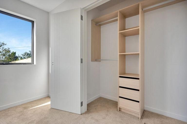 Photo of property in 7/24 Tomo Street, New Lynn, Auckland, 0600