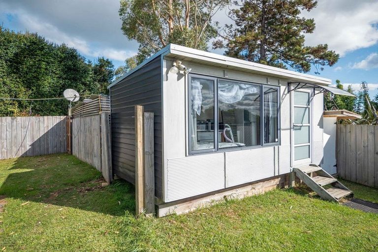 Photo of property in 61 Wiroa Road, Kerikeri, 0293