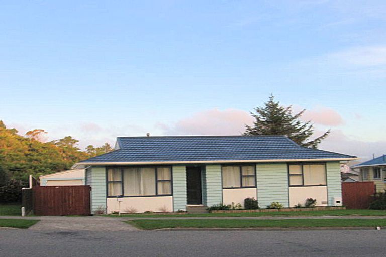 Photo of property in 162 Major Drive, Kelson, Lower Hutt, 5010